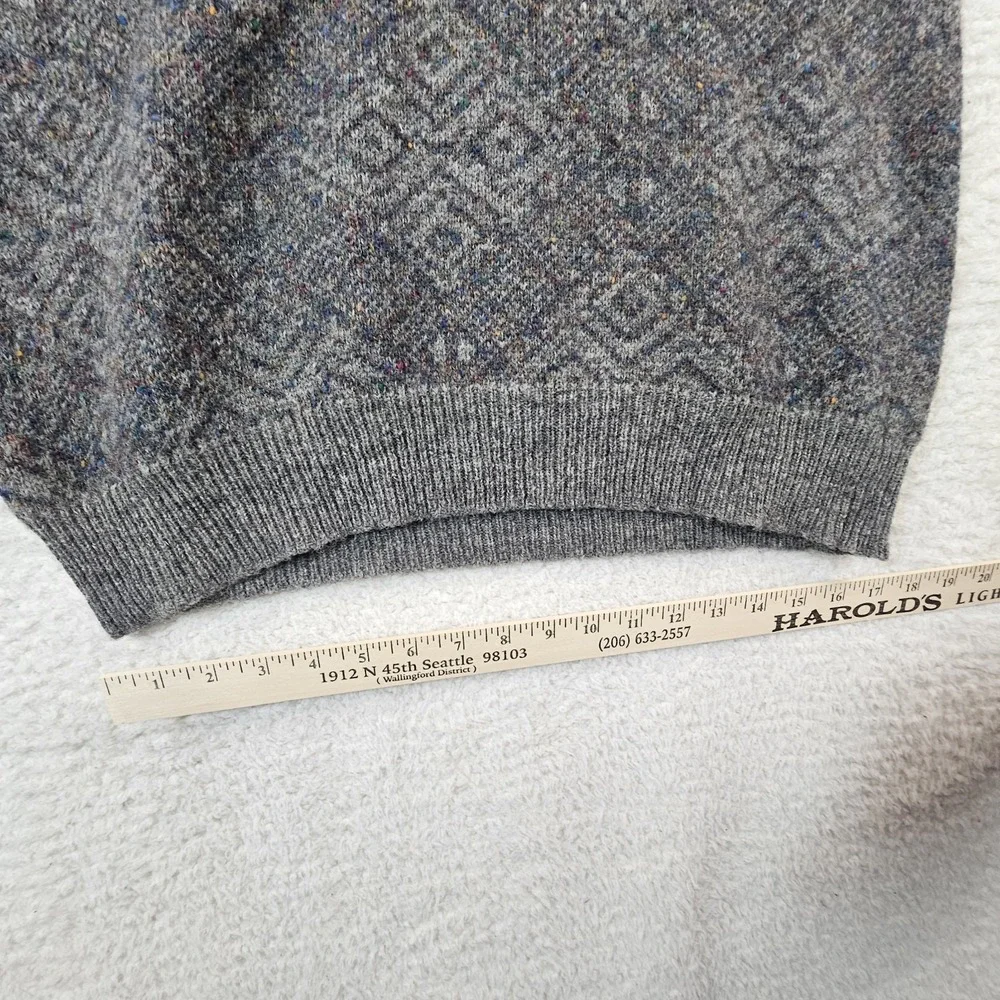 Vintage Christian Dior 100% Wool V-Neck Sweater Made In Hong Kong Size Large 80s